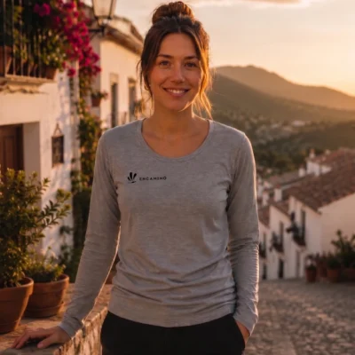 11-Merino-Longsleeve-100_-gray-woman-encamino-1.webp